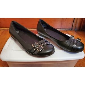 Classic Black Flats (like new)